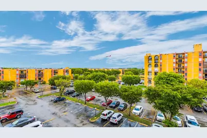 4801 NW 7th Street #503-16, Miami, FL 33126 - Photo 25