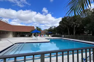 2971 Waterford Dr, Deerfield Beach, FL 33442 - Photo 23