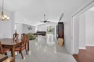 9820 Lemonwood Dr, Boynton Beach, FL 33437 - Photo 5