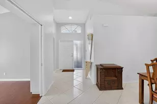 9820 Lemonwood Dr, Boynton Beach, FL 33437 - Photo 5