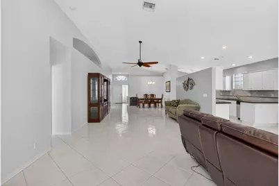 9820 Lemonwood Drive, Boynton Beach, FL 33437 - Photo 17