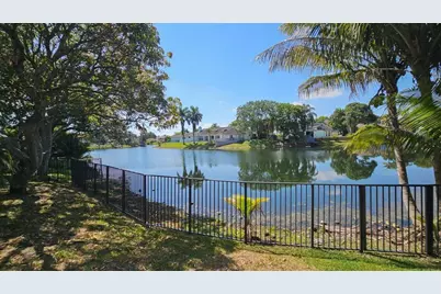 2840 Begonia Way, Cooper City, FL 33026 - Photo 5