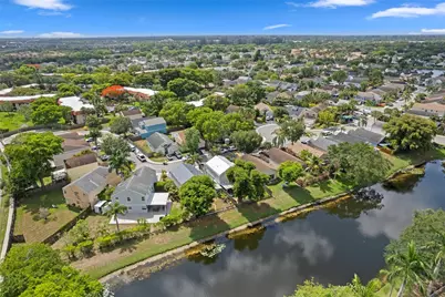 133 SW 159th Way, Sunrise, FL 33326 - Photo 33