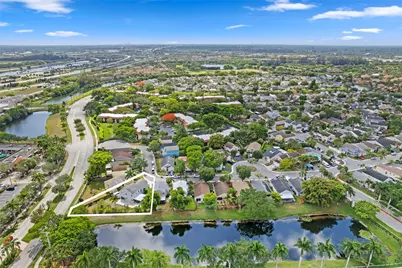 133 SW 159th Way, Sunrise, FL 33326 - Photo 29