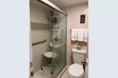 20500 W Country Club Drive #416, Aventura, FL 33180 - Photo 11