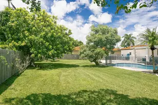 16670 SW 90th Ave, Palmetto Bay, FL 33157 - Photo 3