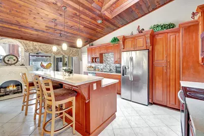 5230 NW 73rd Way, Lauderhill, FL 33319 - Photo 9