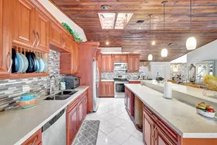 5230 NW 73rd Way, Lauderhill, FL 33319 - Photo 11