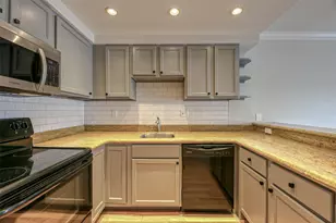 2900 NE 30th St, Fort Lauderdale, FL 33306 - Photo 23