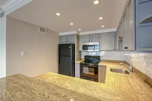 2900 NE 30th St, Fort Lauderdale, FL 33306 - Photo 23