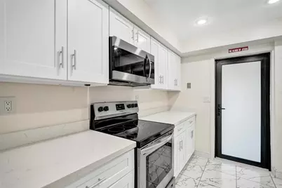 3541 NW 95th Terrace #202, Sunrise, FL 33351 - Photo 9