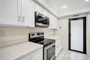 3541 NW 95th Terrace, Sunrise, FL 33351 - Photo 9