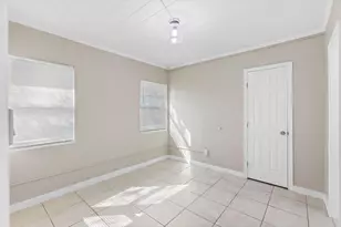 602 Texas Ct, Fort Pierce, FL 34950 - Photo 5