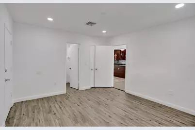 30 NE 139th Street, North Miami, FL 33161 - Photo 27