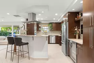 2740 NE 21st Ct, Fort Lauderdale, FL 33305 - Photo 13