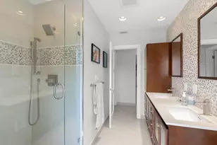 2740 NE 21st Ct, Fort Lauderdale, FL 33305 - Photo 19