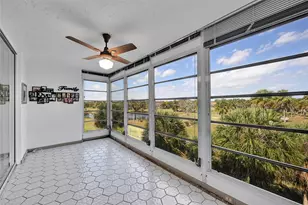 3960 Oaks Clubhouse Dr, Pompano Beach, FL 33069 - Photo 17