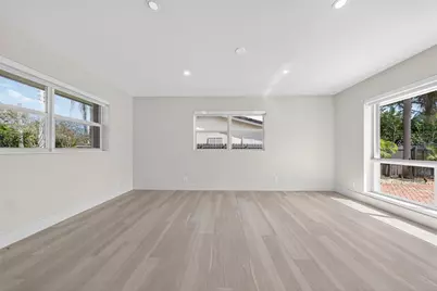 1762 NE 38th Street, Oakland Park, FL 33334 - Photo 25