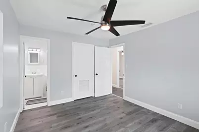 1013 Hispana Avenue, Fort Pierce, FL 34982 - Photo 11