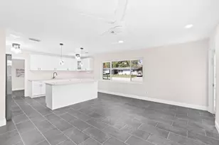 1013 Hispana Ave, Fort Pierce, FL 34982 - Photo 5