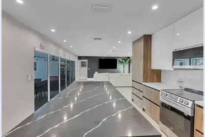 755 S Rainbow Drive, Hollywood, FL 33021 - Photo 7