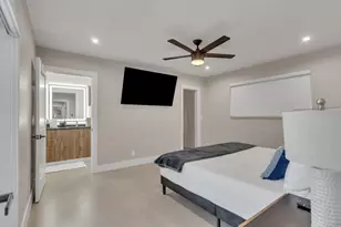 755 S Rainbow Dr, Hollywood, FL 33021 - Photo 15