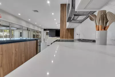 755 S Rainbow Drive, Hollywood, FL 33021 - Photo 9