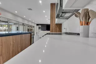 755 S Rainbow Dr, Hollywood, FL 33021 - Photo 9