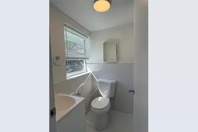 1536 NE 27th Street, Pompano Beach, FL 33064 - Photo 15