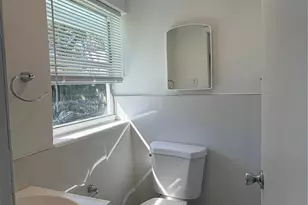 1536 NE 27th St, Pompano Beach, FL 33064 - Photo 15