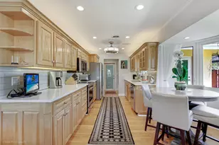 2108 NE 18th Ave, Wilton Manors, FL 33305 - Photo 19