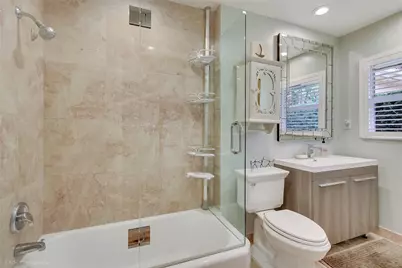 2108 NE 18th Avenue, Wilton Manors, FL 33305 - Photo 27