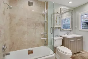 2108 NE 18th Ave, Wilton Manors, FL 33305 - Photo 27