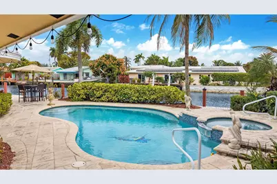 2108 NE 18th Avenue, Wilton Manors, FL 33305 - Photo 37