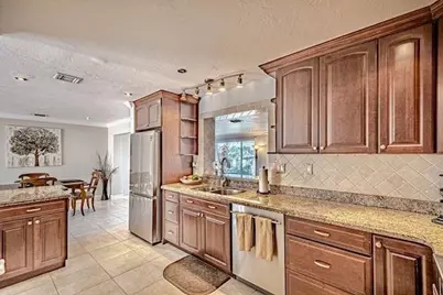 1131 SE 5th Avenue, Pompano Beach, FL 33060 - Photo 13