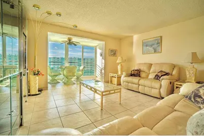 131 SE 3rd Avenue #608, Dania Beach, FL 33004 - Photo 3