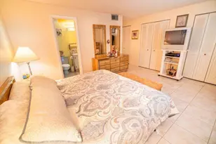 131 SE 3rd Ave, Dania Beach, FL 33004 - Photo 13