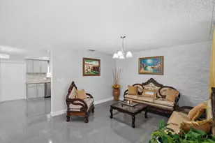 640 SW 68th Terrace, Pembroke Pines, FL 33023 - Photo 9