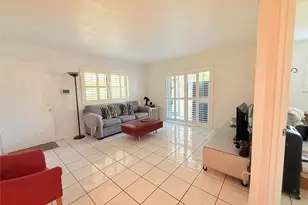 677 Trace Cir, Deerfield Beach, FL 33441 - Photo 3
