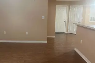 5475 Vineland Rd, Orlando, FL 32811 - Photo 7