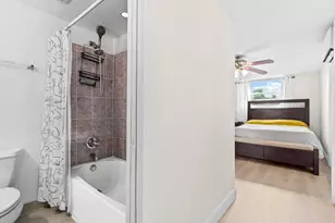 41 NE 46th St, Oakland Park, FL 33334 - Photo 9