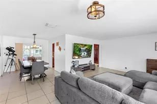 5607 NW 49th Ave, Tamarac, FL 33319 - Photo 15