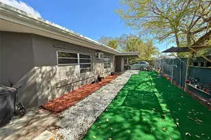 1390 Riverland Rd, Fort Lauderdale, FL 33312 - Photo 11