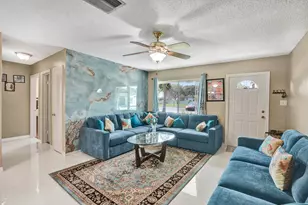 8513 NW 57th Ct NW, Tamarac, FL 33321 - Photo 7