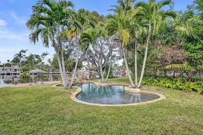 2425 Fryer Point, Fort Lauderdale, FL 33305 - Photo 53
