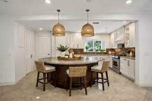 2425 Fryer Point, Fort Lauderdale, FL 33305 - Photo 11