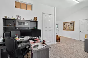 16200 SW 49th St, Southwest Ranches, FL 33331 - Photo 63