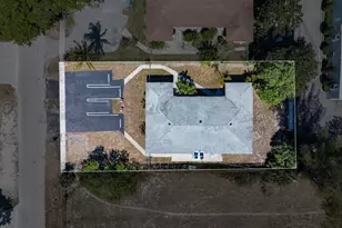 400 NE 2nd St, Boynton Beach, FL 33435 - Photo 9