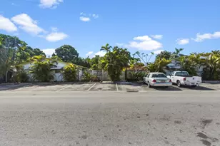 560-564 NE 34th St, Oakland Park, FL 33334 - Photo 21