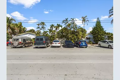 560-564 NE 34th Street, Oakland Park, FL 33334 - Photo 23